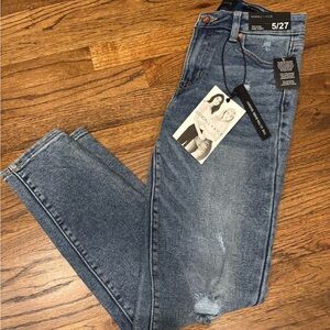 Kendall & Kylie The Ultra Skinny Babe Size 27